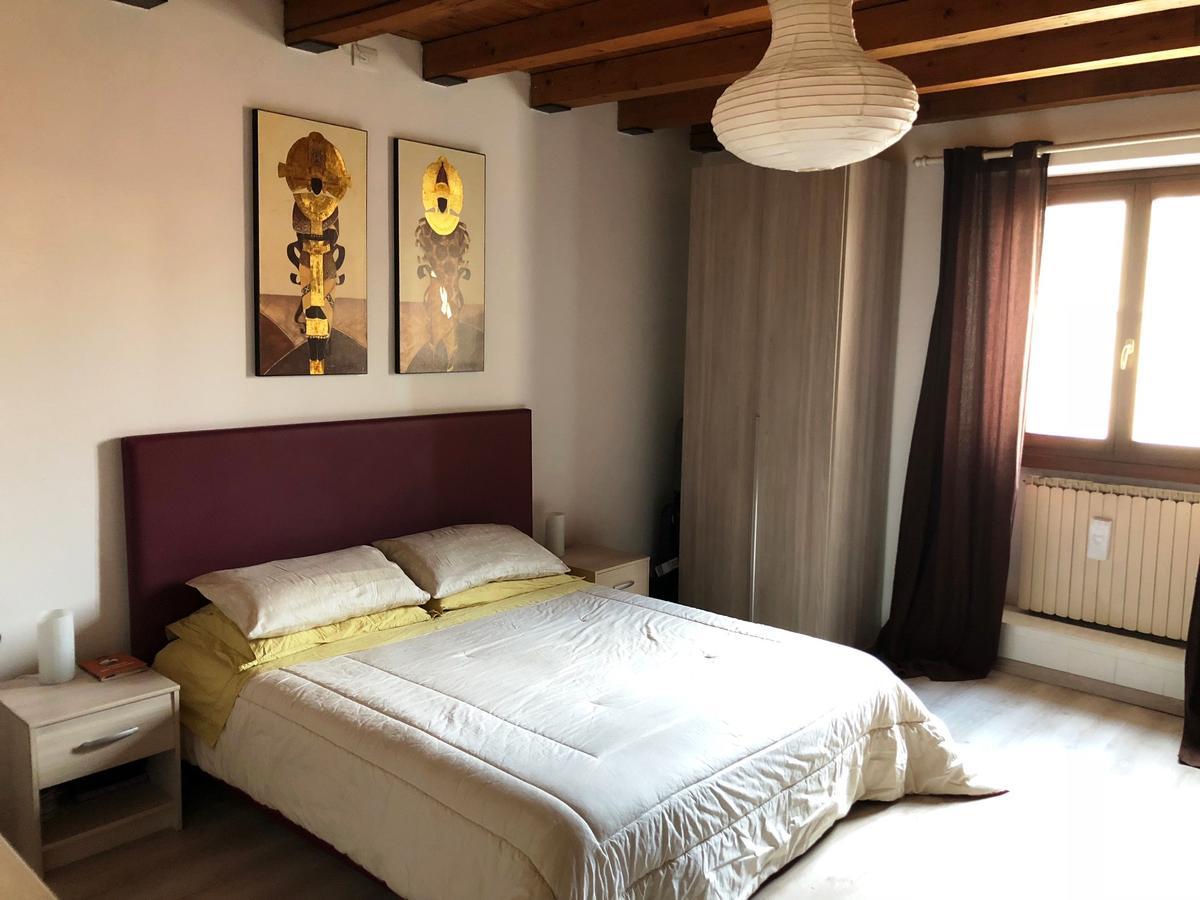 Piazza Erbe Suites Verona Kültér fotó