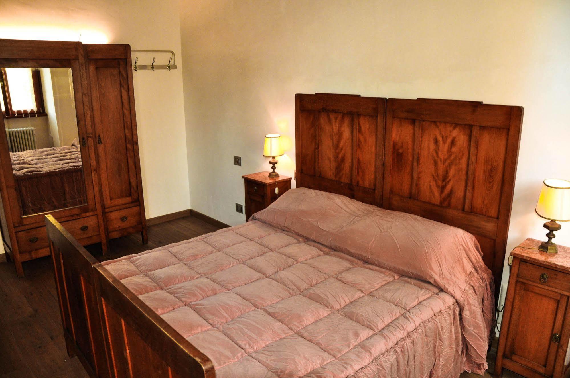 Piazza Erbe Suites Verona Kültér fotó